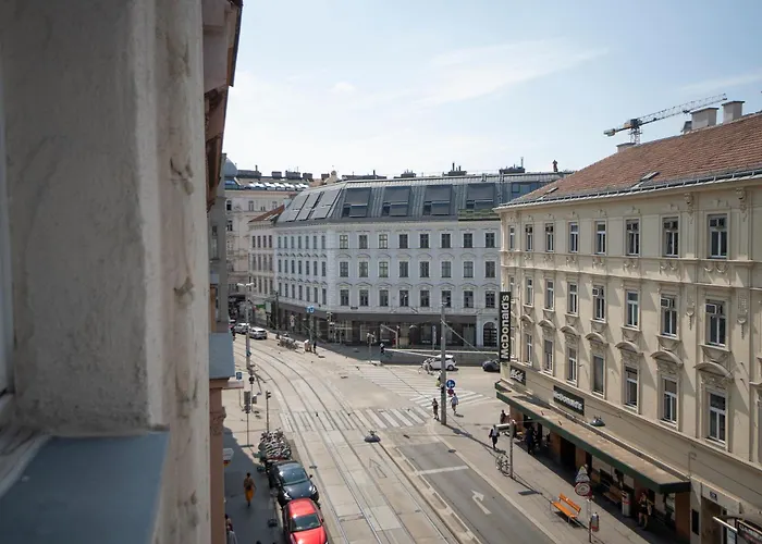Brand New Renovated Appartment Near Augarten